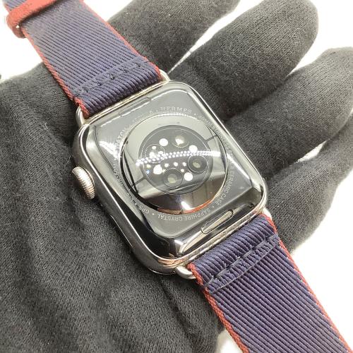 Apple (アップル) GPS+Cellularモデル Apple Watch Series 6 MJ3U3J/A
