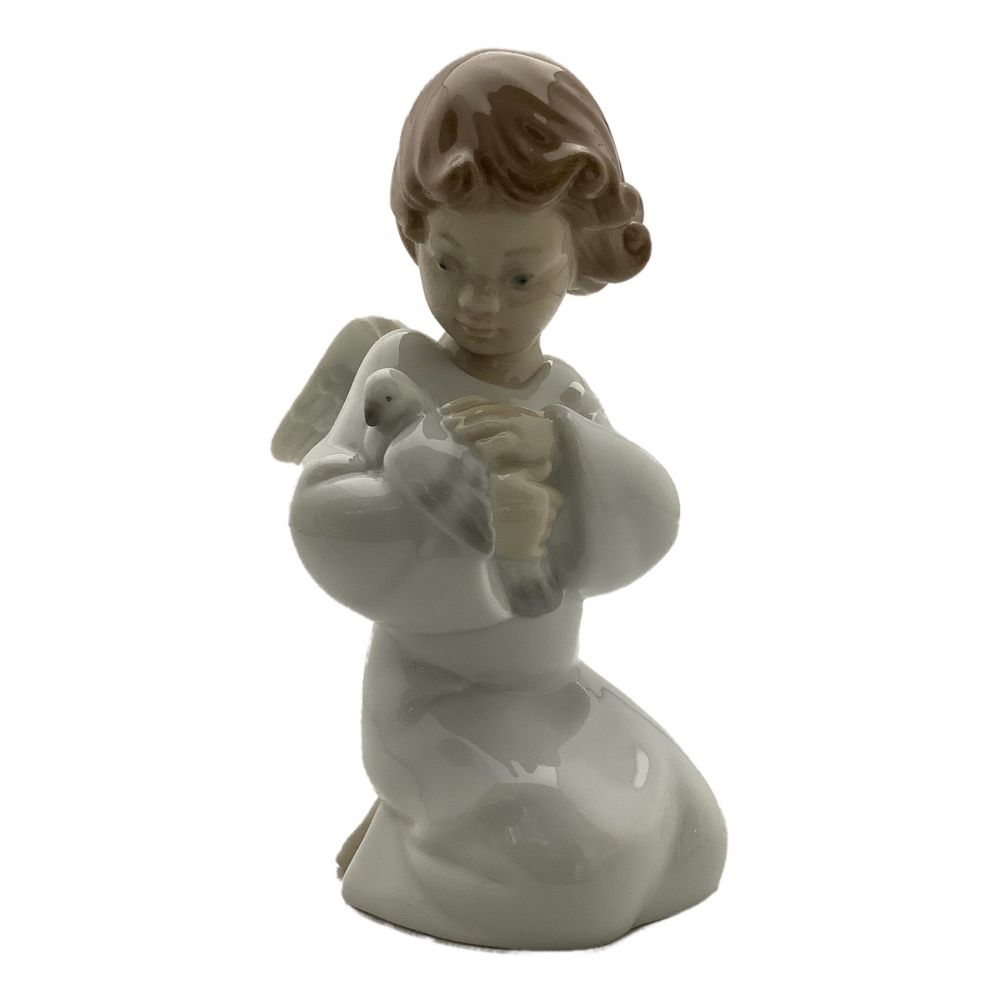 リヤドロ　LLADRO　フィギュリン　優しい翼　スペイン製　8245　置物 LLADRO (リヤドロ)フィギュリン 優しい翼 8245｜トレファクONLINE