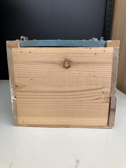 カントリー調マルチボックス 扉付 ブルー