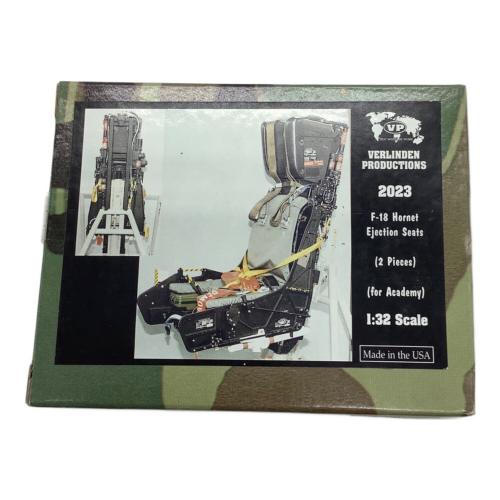 ACADEMY (アカデミー) F/A-18D HORNET"NIGHT ATTACK" プラモデル 飛行機