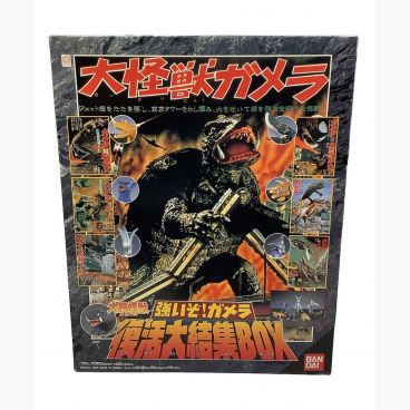 発光進撃 ゴジラ ラジコン BANDAI ゴジラ 発光 ラジコンフィギュア