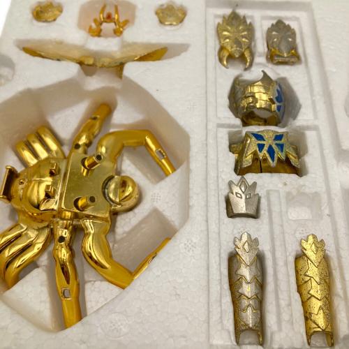 聖闘士星矢 (セイントセイヤ) キャンサークロス 箱ダメージ有 パーツ欠品有