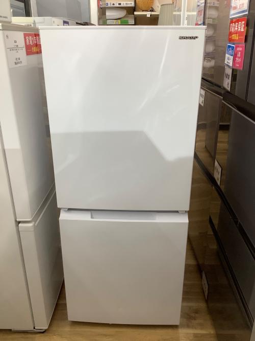 SHARP (シャープ) 2ドア冷蔵庫 ヘコミ有 SJ-D157J-W 2023年製 152L
