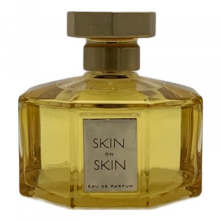 ラルチザン　skin　on　skin　スキンオンスキン　オードパルファム ラルチザン skin on skin スキンオンスキン オードパルファム スキン