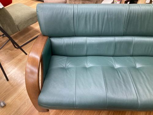 karimoku (カリモク) 3人掛けソファー グリーン