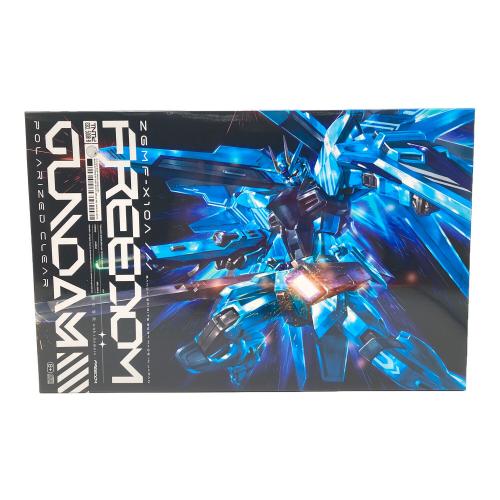 BANDAI (バンダイ) ガンプラ HG 1/144 フリーダムガンダム FREEDOM 完全生産限定盤