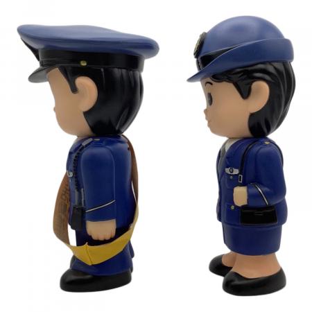 【美品】わたしたちの街のおまわりさん人形 埼玉県警察　ソフビ 貯金箱 1015007227960016_03_0839w.jpeg