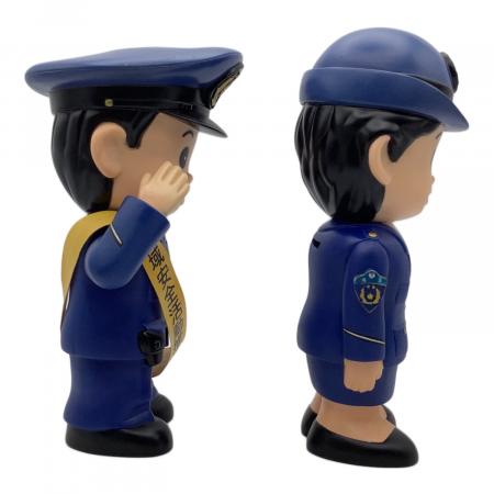 埼玉県警察 わたしたちの街のおまわりさん人形 貯金箱 本体のみ 1994年
