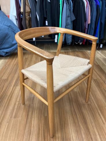 無印良品 (ムジルシリョウヒン) THONET ブナ材曲げ木チェア 板座