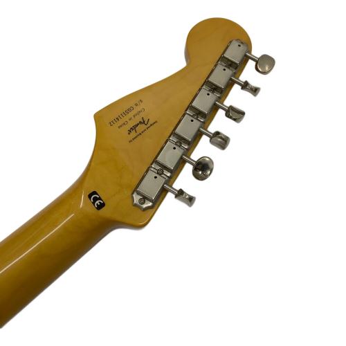 Squier by FENDER (スクワイア) Classic Vibe Stratocaster '60s 3TS ストラトキャスタータイプ エレキギター  アーム無