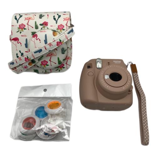 FUJIFILM (フジフィルム) インスタントカメラ instax mini 8+ 単三電池 86×54 mm -