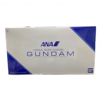 BANDAI (バンダイ) ガンプラ メガサイズモデル 1/48 ガンダム ANAオリジナルカラーVer. プラモデル ANA搭乗者限定