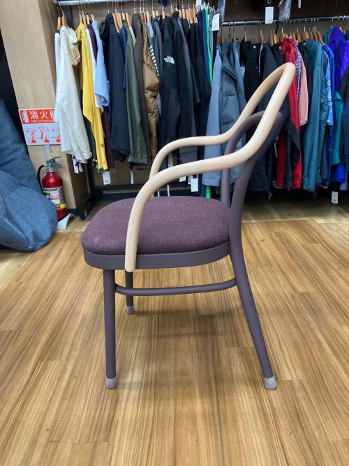 秋田木工 (アキタモッコウ) アームチェアー ナチュラル×ブラウン AGITA magekko