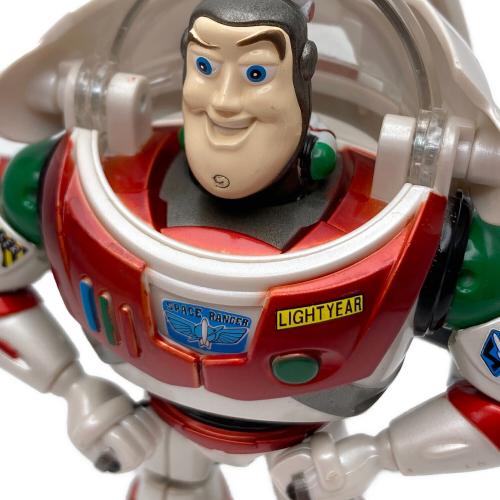 TAKARA TOMY (タカラトミー) 男の子おもちゃ セブンイレブンネット限定 バズ・ライトイヤー スペースシップ クリスマスバージョン 「トランスフォーマー ディズニーレーベル」