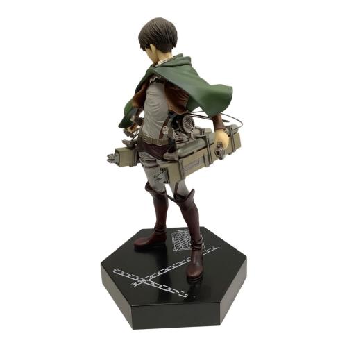 進撃の巨人 (シンゲキノキョジン) リヴァイ 立体機動ver フィギュア