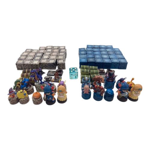 ドラゴンクエスト ドラゴンクエストダンジョンR シール貼り付け済み/冒険の地図一部記載有/箱ダメージ有 @