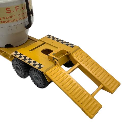 PACIFIC PORTE CIMENT ミニカー