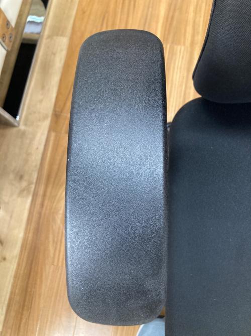 Steelcase (スチールケース) オフィスチェア LBA-1SM マレーシア製 ブラック Let’s Bシリーズ