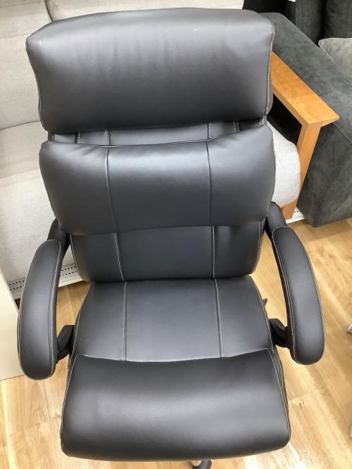 ニトリ オフィスチェア OC702 フットレスト付  ブラック