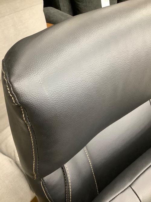 ニトリ オフィスチェア OC702 フットレスト付  ブラック