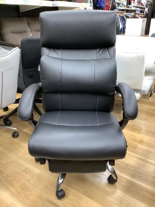 ニトリ オフィスチェア OC702 フットレスト付  ブラック