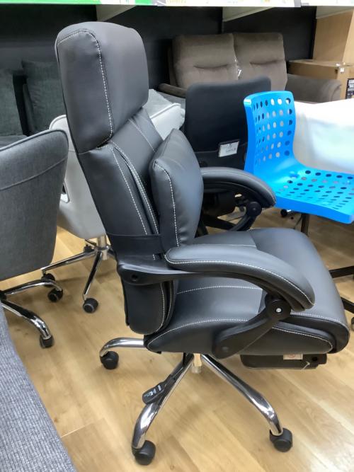 ニトリ オフィスチェア OC702 フットレスト付  ブラック