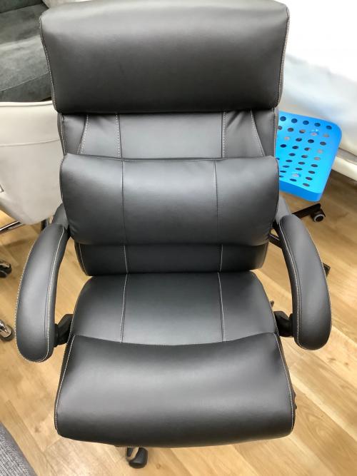 ニトリ オフィスチェア OC702 フットレスト付  ブラック