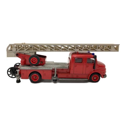 Siku (シク) Feuerwehrdrehleiter Mercedes Benz Metz DL 30h ダイキャストカー