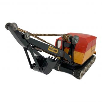 TEKNO (テクノ) AKERMAN 700 ダイキャストカー