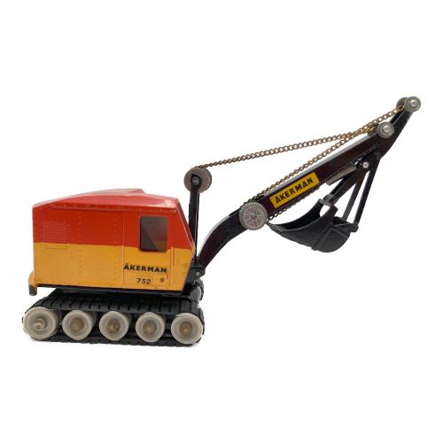 TEKNO (テクノ) AKERMAN 700 ダイキャストカー