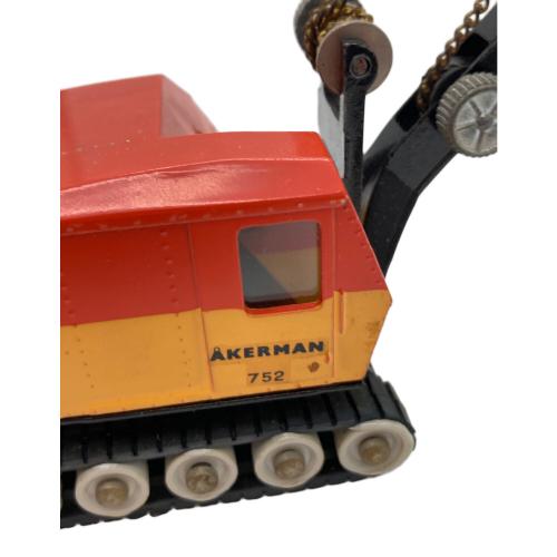 TEKNO (テクノ) AKERMAN 700 ダイキャストカー