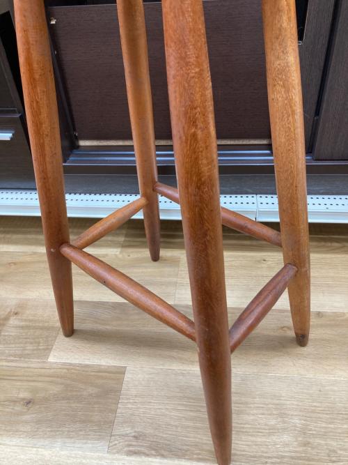 old maison (オールドメゾン) スツール