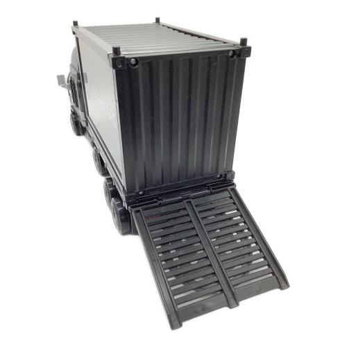 TOMY (トミー) キャリアカー ダース・ベイダー(ブラック) 「トミカ スター・ウォーズ スター・カーズ」 トミカ