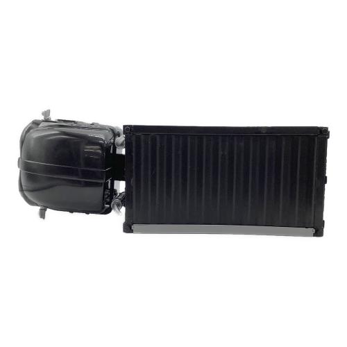 TOMY (トミー) キャリアカー ダース・ベイダー(ブラック) 「トミカ スター・ウォーズ スター・カーズ」 トミカ