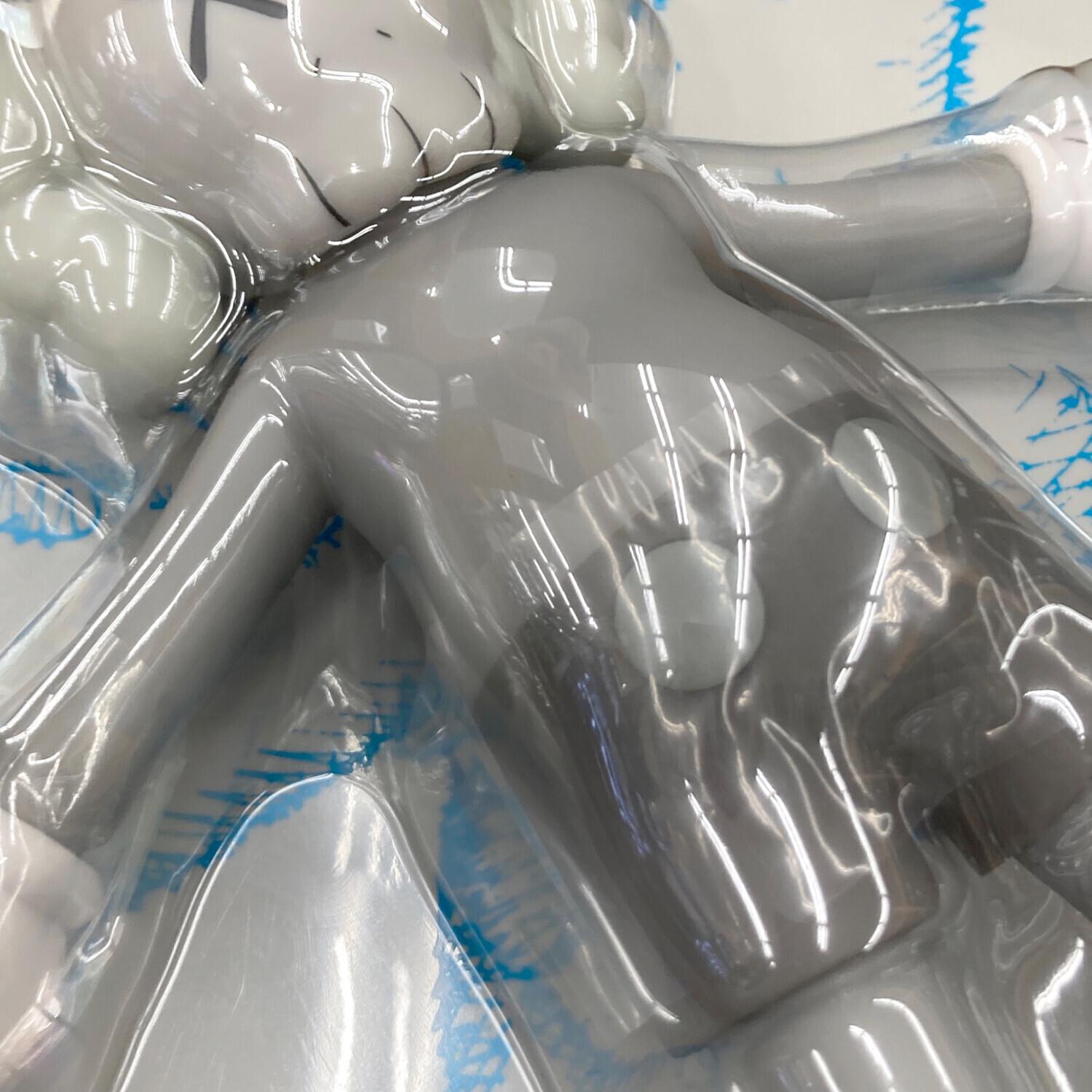 KAWS (カウズ) Vinyl Bath Toy フィギュア @ KAWS HOLIDAY HONG KONG