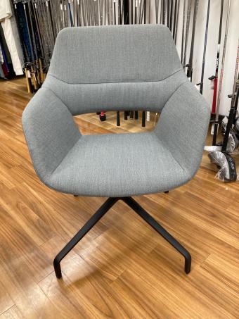 Wilkhahn (ウィルクハーン) オフィスチェア 224/53  グレー