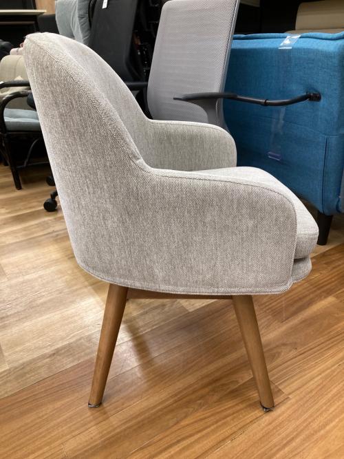 UNICO (ウニコ) ダイニングチェアー  グレー PIIVO