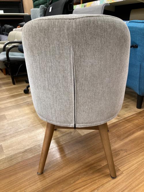 UNICO (ウニコ) ダイニングチェアー  グレー PIIVO