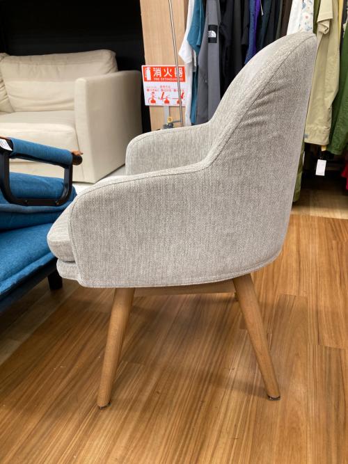 UNICO (ウニコ) ダイニングチェアー グレー PIIVO