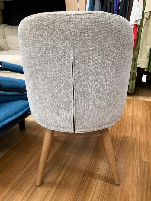 UNICO (ウニコ) ダイニングチェアー グレー PIIVO