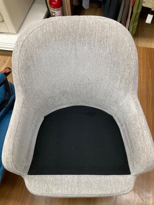 UNICO (ウニコ) ダイニングチェアー グレー PIIVO