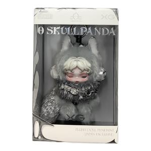POP MART (ポップマート) Plush Doll Pendant (Japan Exclusive) 0 SKULLPANDA×XG @