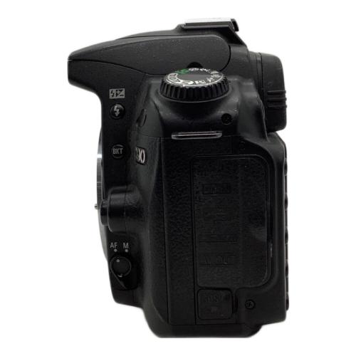 Nikon (ニコン) デジタル一眼レフカメラ D90