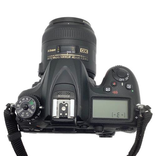 Nikon (ニコン) デジタル一眼レフカメラ D7200