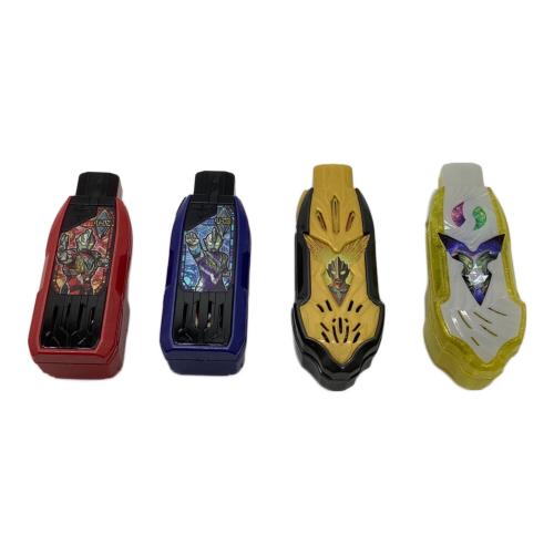SUPER BEST DXガッツハイパーキー タイプチェンジセット ウルトラマントリガー