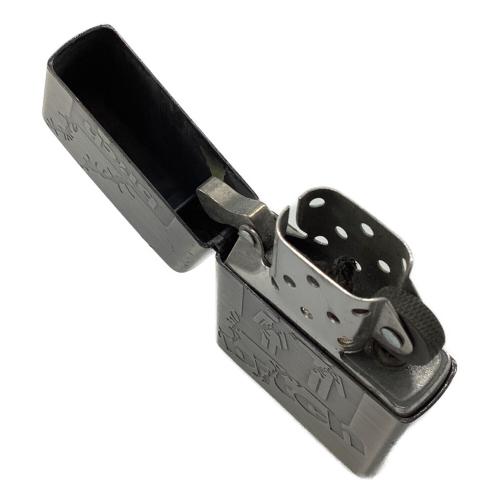 ZIPPO (ジッポ) オイルライター 1997年製 bitch