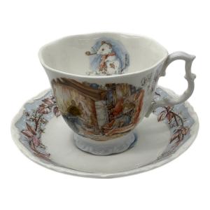 ROYAL DOULTON (ロイヤルドルトン) カップ&ソーサー Winter ブランベリーヘッジ