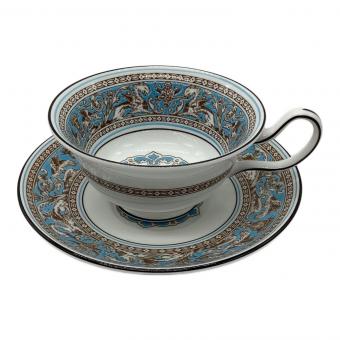 Wedgwood (ウェッジウッド) カップ&ソーサー フロレンティーン・ターコイズ