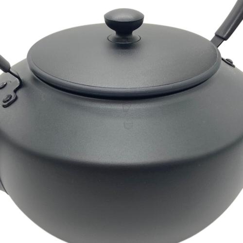 BALMUDA (バルミューダ) 電気ケトル KPT02JP-BK MoonKettle 0.9L