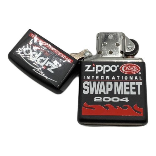 ZIPPO (ジッポ) INTERNATIONAL SWAP MEETオイルライター 2004年モデル｜トレファクONLINE